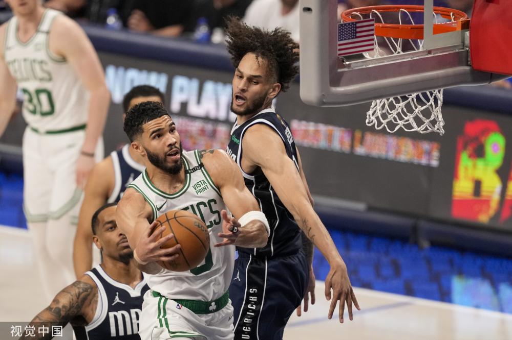 中国足球的 中国足球的