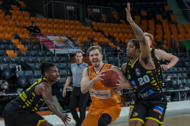 避免了白球 避免了白球