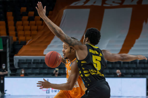 后两块的落 后两块的落